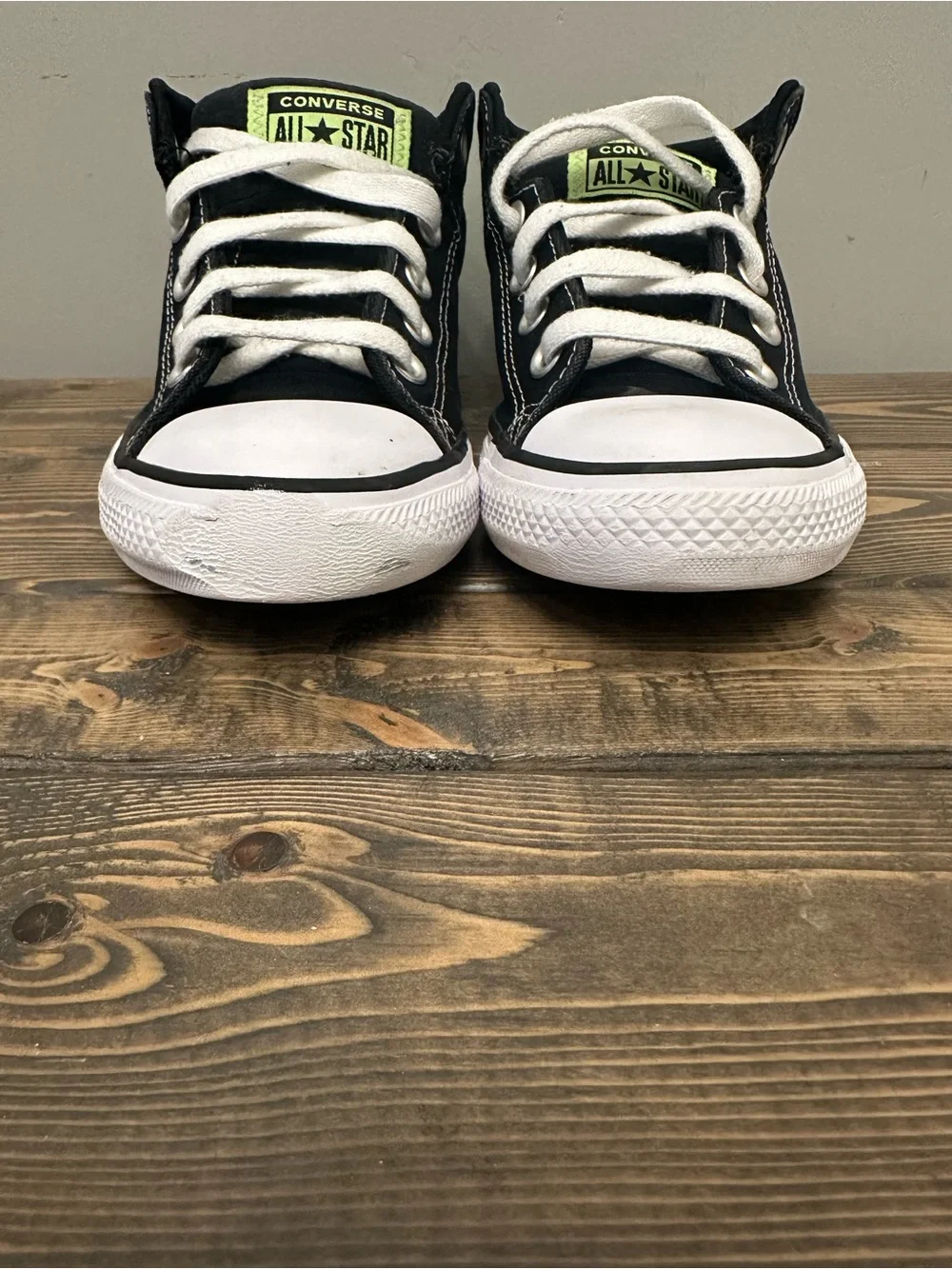 Converse All Star Chuck Taylor High Top Shoes Black/Slime Green Youth Size 2